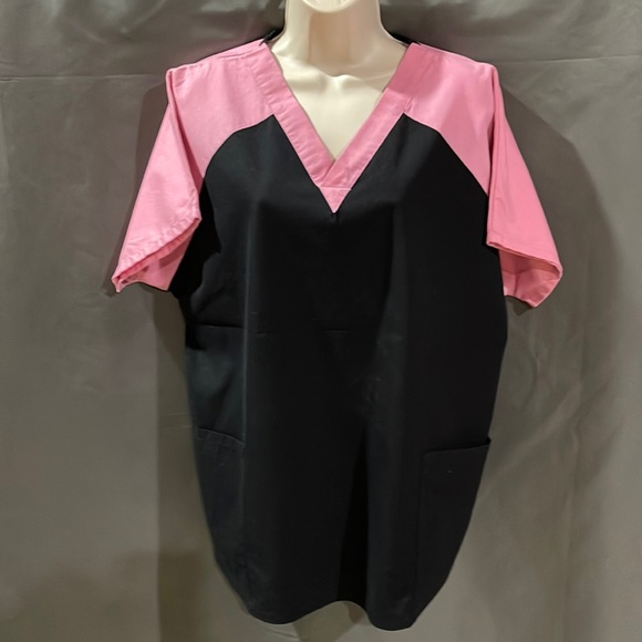 UA Scrubs Tops - UA healthcare scrub top